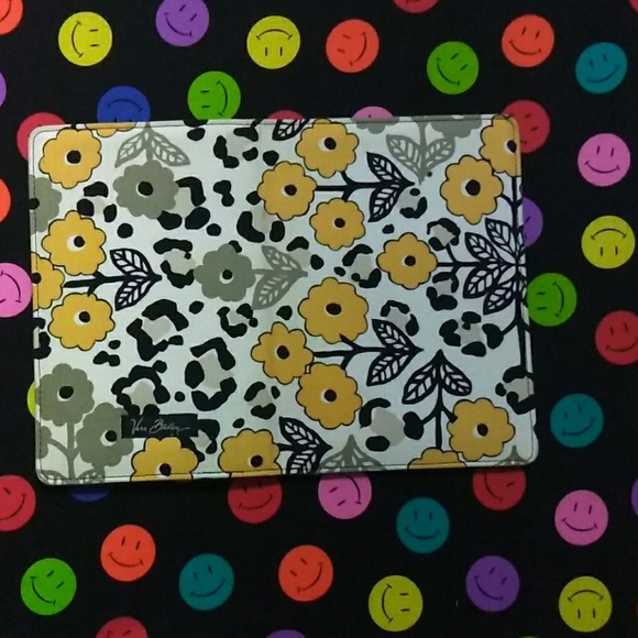 Vera Bradley floral tablet holder - Picture 3 of 5